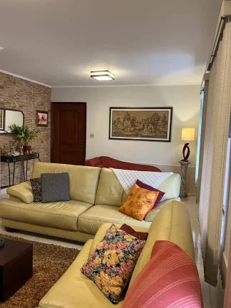 Imagem Casa Terrea com 232 m² 2 Dormitorios sendo 1 Suite e 5 Vagas de Garagens
