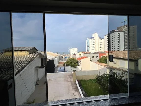 Imagem Apartamento vista mar, mobiliado, 3 quartos sendo 1 suíte, garagem coberta