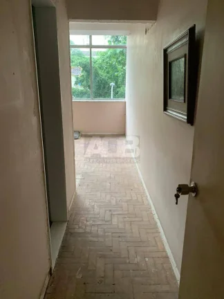 Imagem Apartamento 3 quartos em Ipanema, 170m2, 1vaga, na quadra da praia.