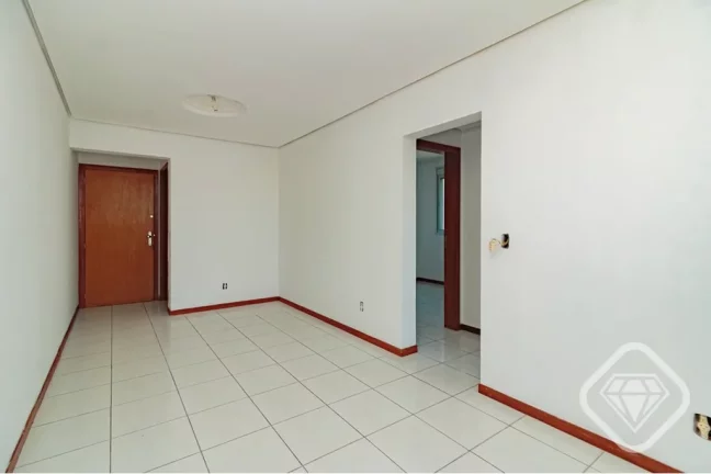 Imagem Apartamento pronto para morar na Avenida Cavalhada
Dois dormitórios, sacada com churrasqueira e vag...