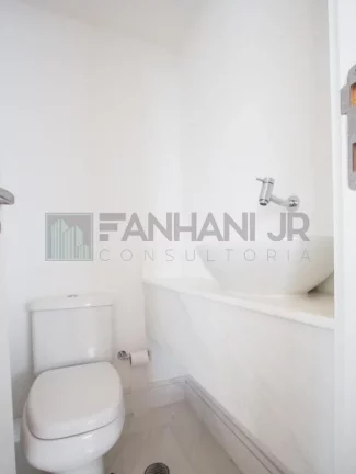 Imagem Imperdível: Apartamento à venda em Moema, São Paulo-SP, com 4 quartos, 2 suítes, 5 banheiros, 4 vagas de garagem e 215m²