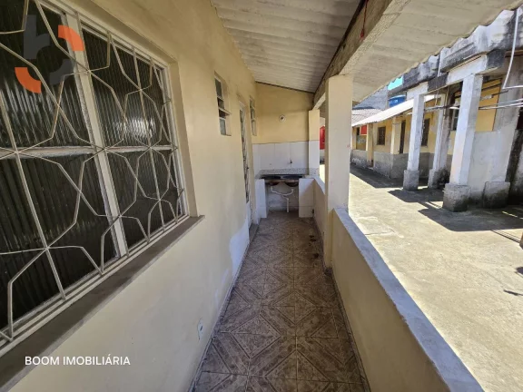 Imagem Casa com 1 dormitório à venda, 235 m² por R$ 330.000,00 - Cerâmica - Nova Iguaçu/RJ