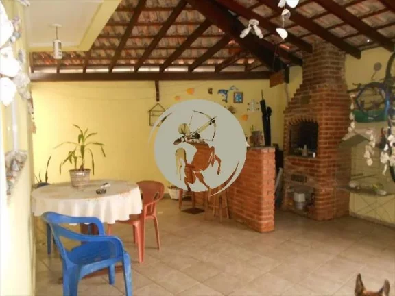 Imagem OPORTUNIDADE!!!! SOBRADO BEM LOCALIZADO, A 400 METROS DA PRAIA EXCELENTE INVESTIMENTO, ACEITA APARTA...