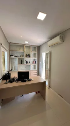 Imagem Casa à venda no Cond Alphaville, 2 pavimentos, planejados, piscina, Petrolina