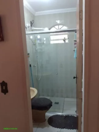 Imagem CASA RESIDENCIAL PARA VENDAS, EM BETIM
*TERRENO COM 2 CASAS INDIVIDUAIS
*1º CASA CONSTITUIDA POR: 3...