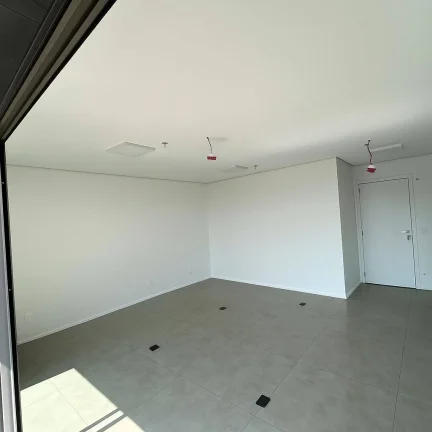 Imagem Sala Comercial no Condomínio Platina de 40 metros