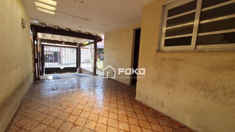 Imagem Casa térrea com 3 dormitórios para alugar, 260 m² por R$ 4.740/mês - Vila Rosália - Guarulhos/SP