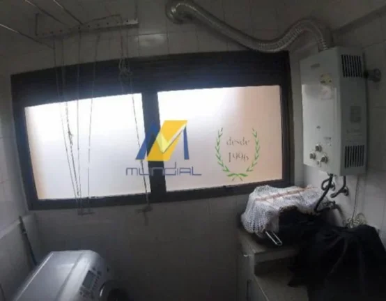 Imagem Com 2 dormitórios, sendo 1 suite, sala 2 ambientes.