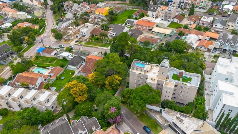 Imagem Terreno ZR-3 no Campina do Siqueira