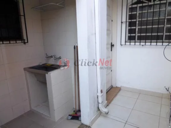 Imagem Sobrado para Venda na Vila Gilda, 4 dormitórios, 2 suítes, 2 vagas, 224 m²