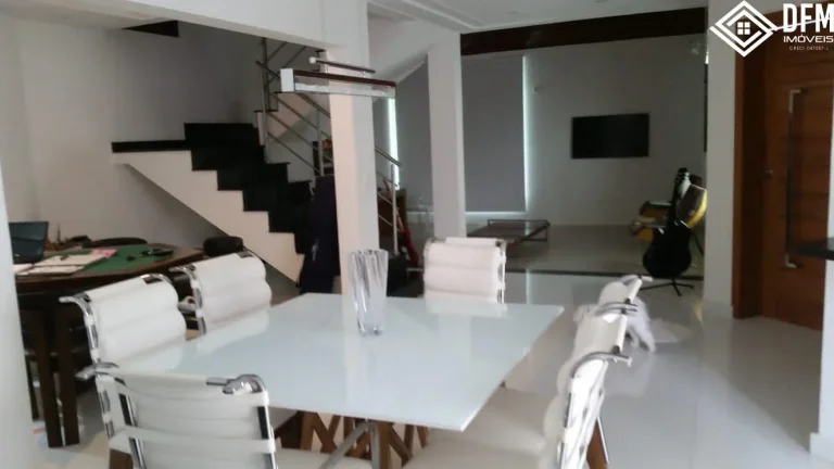 Imagem Sobrado com 3 Dormitorio(s) localizado(a) no bairro Parque Residencial Itapeti em Mogi das Cruzes / Mato Grosso do Sul Ref.:44471