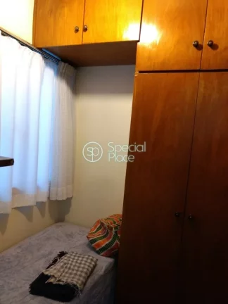 Imagem 115 metros 4 dormitórios 1 suíte 4 banheiros 2 vagas Living para 2 ambientes, ampla varanda, ensol...