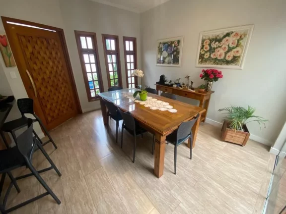 Imagem Belissíma Casa a Venda no Vila Branca