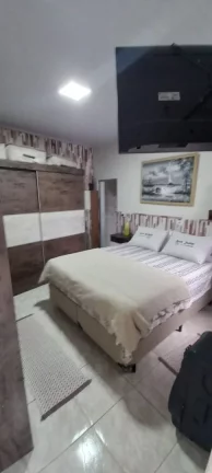 Imagem SOBRADO COM 2 CASA S À VENDA, POR R$ 430.000 - JARDIM BRIQUET - ITAPEVI/SP