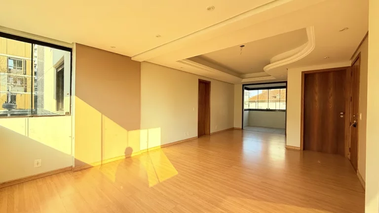 Imagem Apartamento à venda em Porto Alegre, Petrópolis, com 3 quartos, 103m2