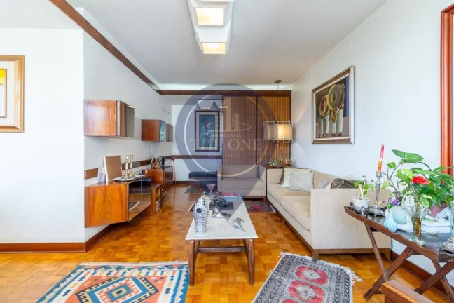 Imagem Oportunidade única: Apartamento à venda em Pinheiros, São Paulo-SP, 3 quartos, 2 salas, 2 banheiros, 1 vaga de garagem, 144m².