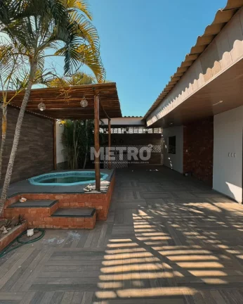 Imagem Casa Caminho do Sol, Três quartos, sendo dois suítes, uma com closet