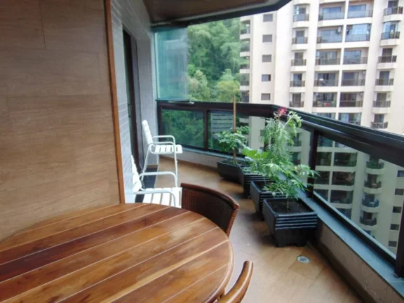Imagem Apartamento com 3 dormitórios à venda, 197 m² - Pitangueiras - Guarujá/SP