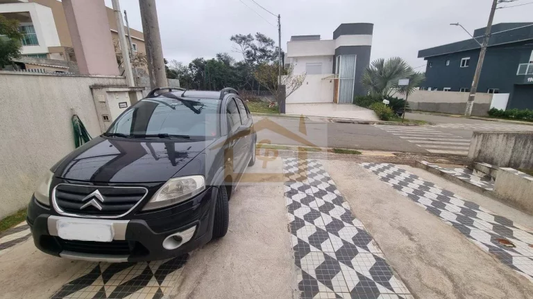 Imagem Granja Viana, Casa Térrea, 3 quartos sendo um suíte, 2 vagas charmosa!