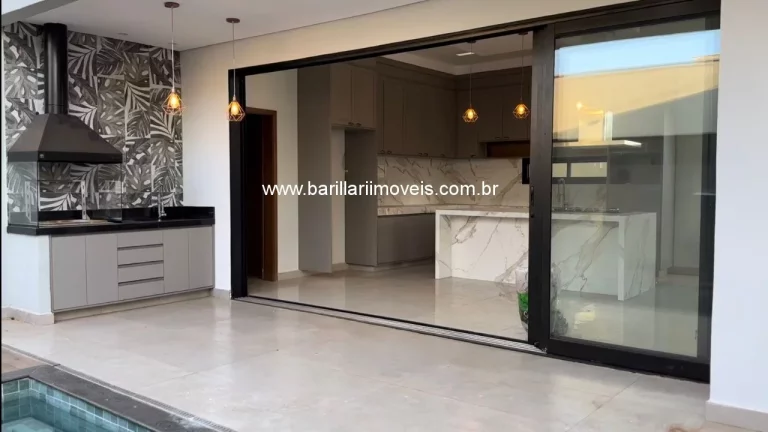 Imagem Imperdível! Casa de alto padrão à venda em Ribeirão Preto-SP, Condomínio Praça dos Pássaros: 3 quartos, 3 suítes, 2 salas, 5 banheiros, 4 vagas de garagem, 200m². Venha conferir!