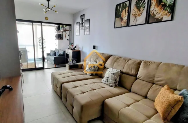 Imagem Apartamento 2 dormitórios (1 suíte), 2 vagas. Edf. Mayfair. Vila Adyana.