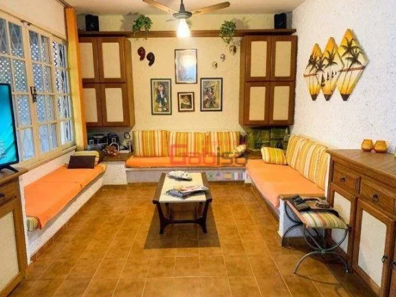 Imagem Casa com 3 dormitórios à venda, 200 m² por R$ 580.000,00 - Balneário - São Pedro da Aldeia/RJ