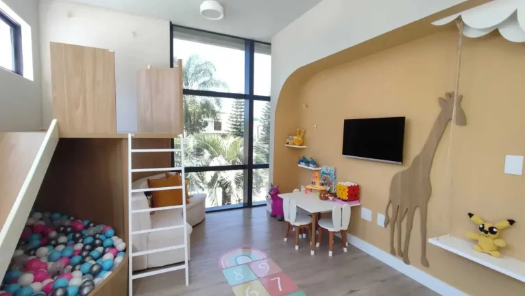 Imagem Apartamento com 3 dormitórios sendo 1 suíte e 2 vagas de garagem na Praia Brava em Itajaí