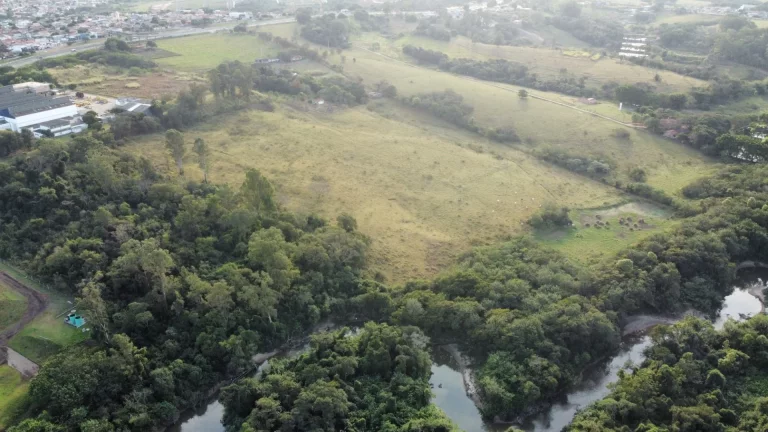 Imagem Área Industrial e Comercial à Venda Sítio Rio Acima de 92.755,00m². Localizado em Capivari/SP