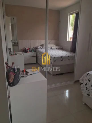 Imagem Belíssimo sobrado com 3 quartos no Condomínio Gramado Residence, com 125m² de área construída p...