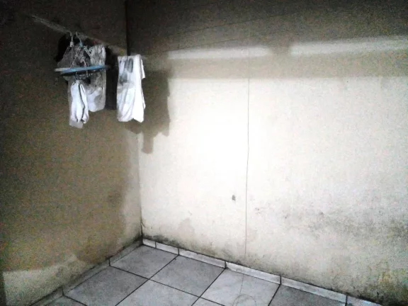 Imagem Sobrado no Vitória Regia - CIC - Próximo a Bosch - R$300 mil