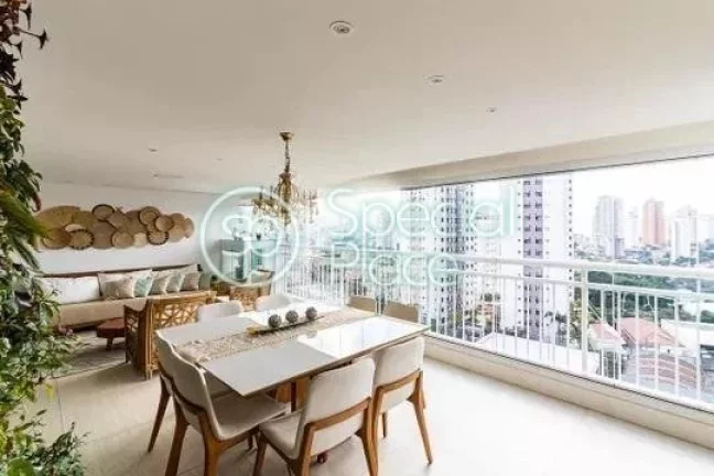 Imagem Lindo apartamento reformado em Santana. São 120m2 de área privativa. São duas suítes + escritór...