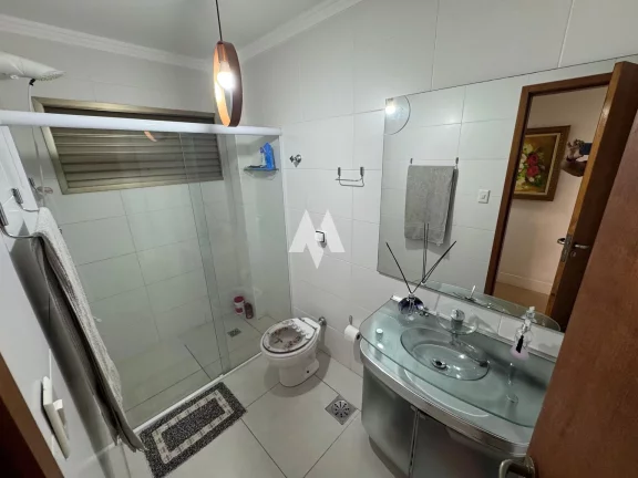 Imagem Apartamento 2 dormitórios á venda em Marapé, Santos/SP