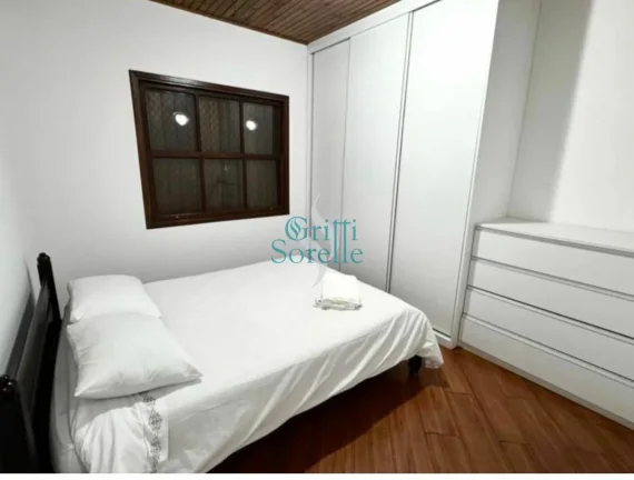 Imagem Apartamento Duplex para alugar em Abernéssia - Campos do Jordão - SP