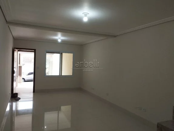 Imagem Sobrado com 170 metros quadrados, 3 dormitórios sendo os três suítes, sendo uma com varanda, ampl...