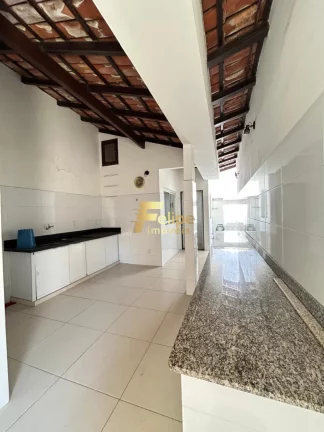 Imagem BELÍSSIMA CASA LINEAR DE 03 QUARTOS, SENDO 03 SUÍTES, LOCALIZADA A 200 METROS DA PRAIA EM JARDIM CAMBURI, VITÓRIA/ES!