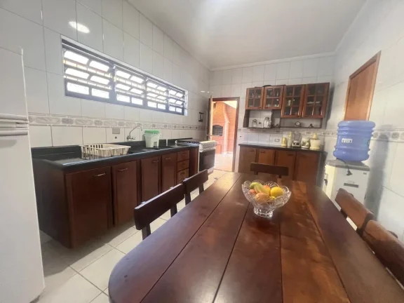 Imagem Casa para Venda em Praia Grande, Real, 3 dormitórios, 1 suíte, 1 banheiro, 4 vagas