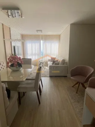 Imagem Apartamento reformado, 3 dormitórios, sendo 1 suíte, sala para 2 ambientes, cozinha com armários,...