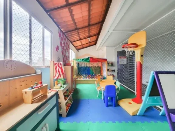 Imagem Apartamento com 67m², conta com 3 dormitórios com armários planejados, sala para 2 ambientes com ...