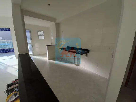 Imagem Apartamento de 2 Dormitórios na Praia do Centro em Mongaguá - Lazer Completo e Próximo à Praia, 485MIL