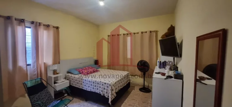 Imagem Imperdível oportunidade de adquirir casa a venda no Jardim Alegria, Francisco Morato-SP! 2 quartos, 1 sala, 2 vagas de garagem.