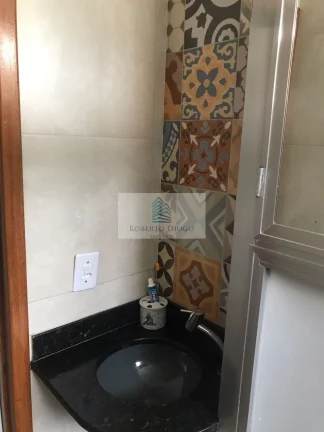 Imagem Apartamento à venda no Rio de Janeiro-RJ, bairro Camorim: 2 quartos, 1 sala, 1 banheiro, 1 vaga de garagem!