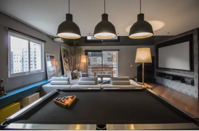 Imagem OPORTUNIDADE Apartamento Mobiliado 2 suites 2 vagas em Moema