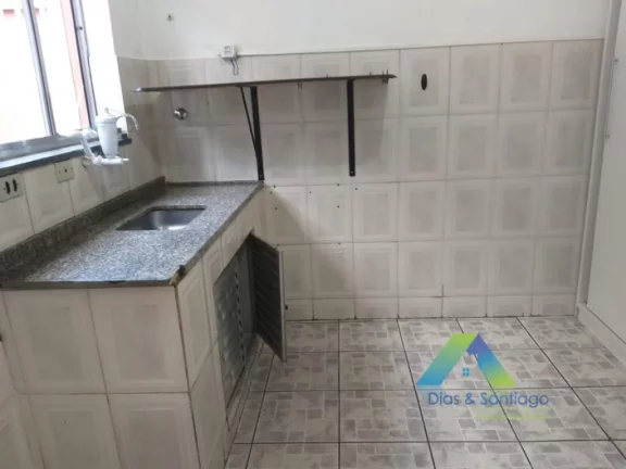 Imagem Excelente sobrado de 90m², próximo ao Aeroporto de Congonhas, 2 dormitórios, 1 vaga, edícula, bairro tranquilo, residencial e sem barulho de avião.