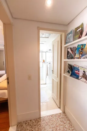 Imagem Apartamento Compacto e Reformado no Coração do Itaim Bibi