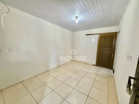 Imagem Casa com 3 dormitórios para alugar, 124 m² por R$ 1.700,00/mês - Setor Santa Inês - Itumbiara/GO