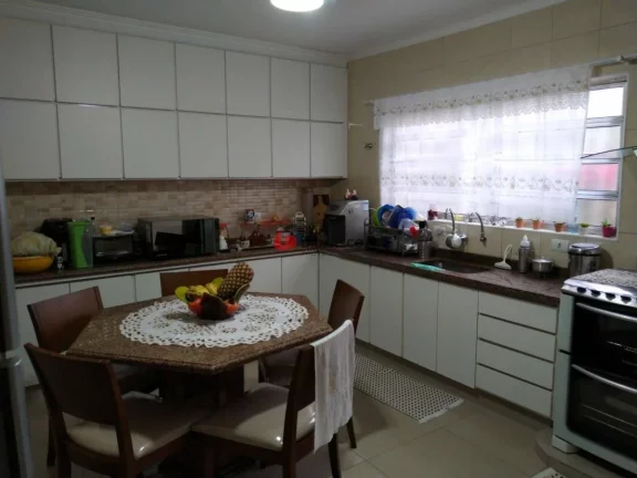 Imagem Sobrado à venda 2 Quartos, 2 Vagas, 100M², Vila Arapuã, São Paulo - SP