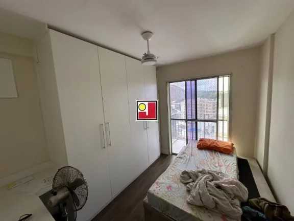 Imagem Vendo 2Q + depd, Estr Pau Ferro, alto, sol nascente, vista panorâmica, repleto armários, portaria 24 h, churrasq, salão festas, 1 vg,escolas proximas