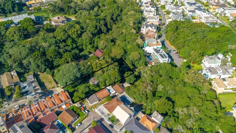 Imagem Terreno com 1.607m² ZR3 no Campo Comprido