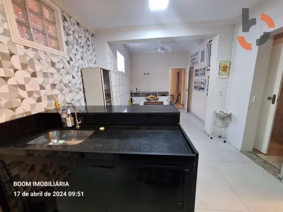 Imagem Casa com 3 dormitórios à venda, 290 m² por R$ 599.000,00 - Vila Nova - Nova Iguaçu/RJ