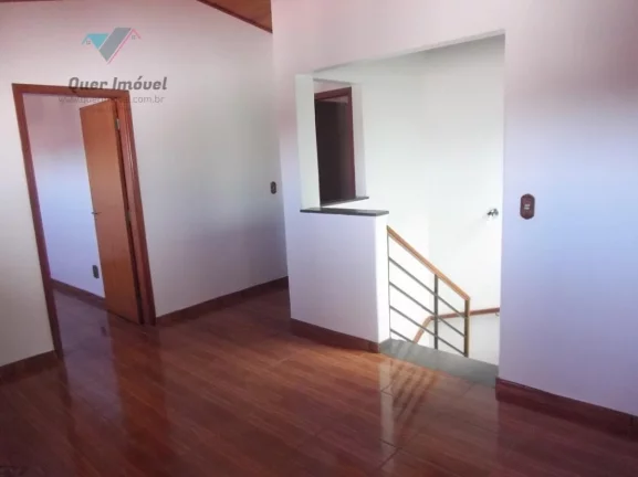 Imagem Imperdível oportunidade: Casa à venda em Ribeirão Preto-SP, 4 quartos, 2 suítes, 3 salas, 4 banheiros, 3 vagas de garagem e 245m².